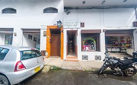 Ayenda Pakande